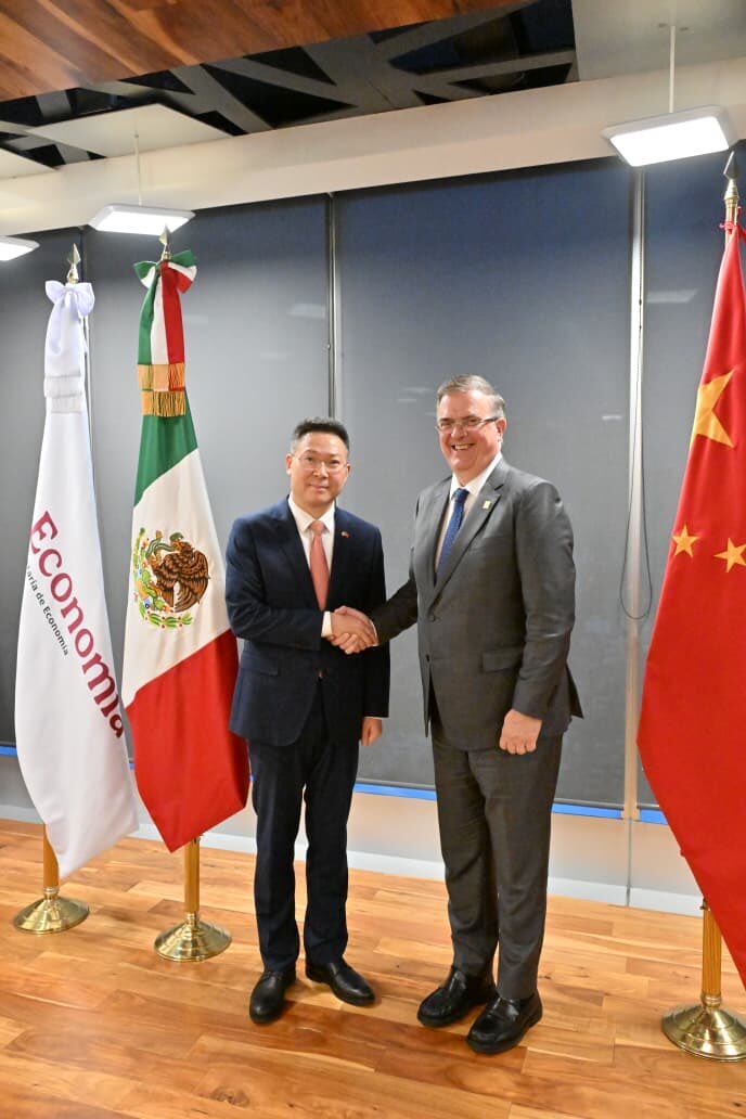 Marcelo Ebrad se reunió el 25 de septiembre con Chen Daojiang, embajador de China en México