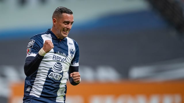 Rogelio Funes Mori celebra gol con Rayados