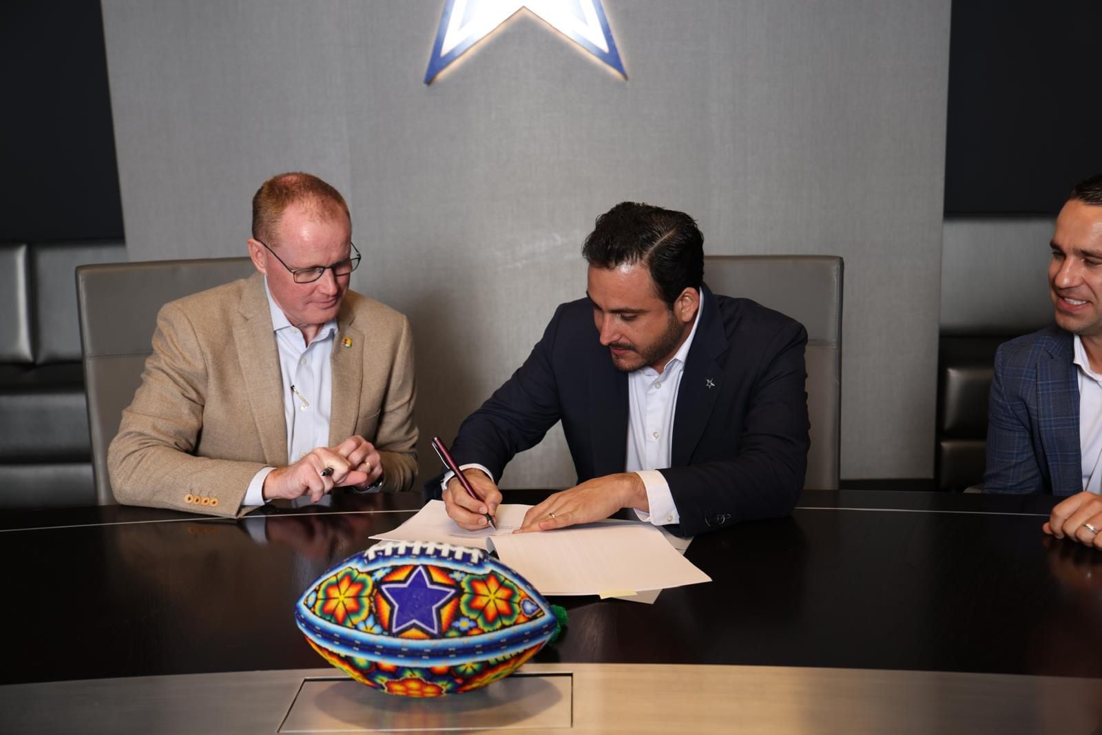 Nayarit, primer destino turístico oficial de los Dallas Cowboys en México