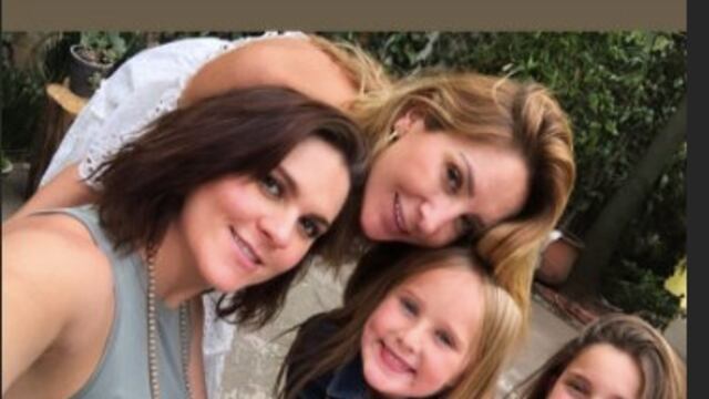 Zoraida Gómez, Geraldine Bazán y sus hijas