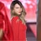 VIDEO: Belinda se cae en desfile de Paris Fashion Week 2024, se sobó y siguió desfilando, pero sí se lastimó sus rodillas