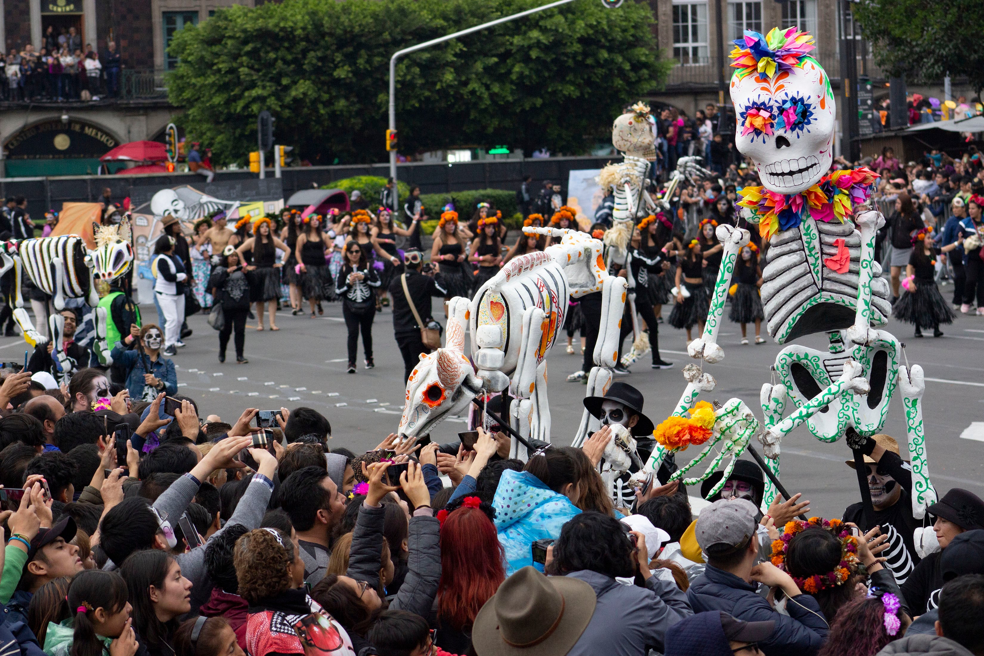 Este 4 de noviembre se celebrará el Gran Desfile de Día de Muertos junto con otras dos actividades relacionadas con el fútbol y la UNESCO.