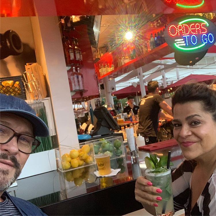 Arturo Peniche y Gaby Ortiz.