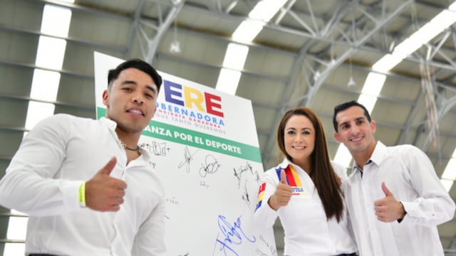 Jonathan Muñoz, Tere Jiménez, Rommel Pacheco