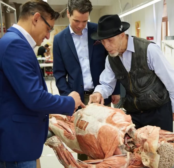 Gunther von Hagens