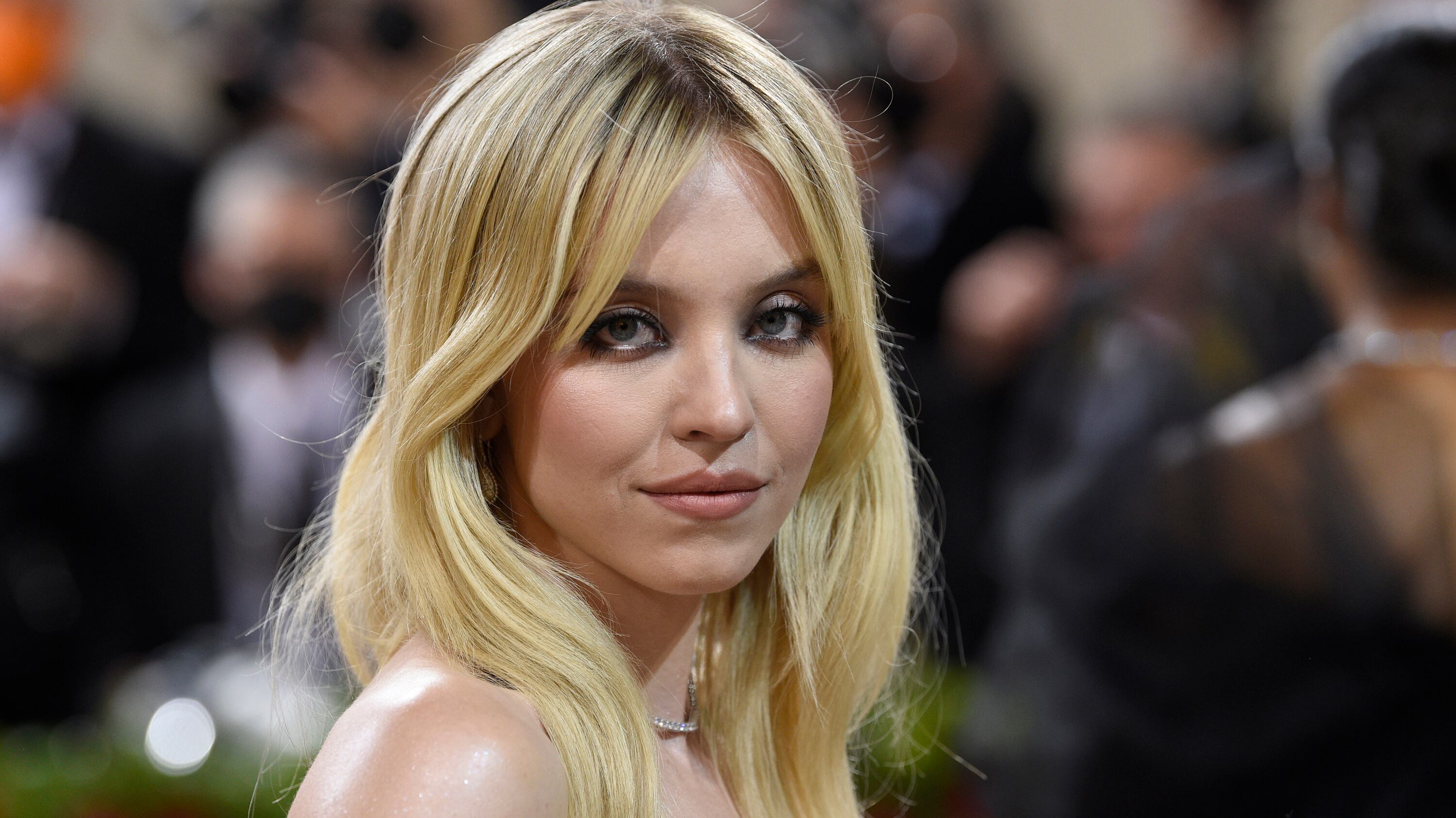 La familia de Sydney Sweeney “apagó la televisión” en las escenas de sexo de Euphoria