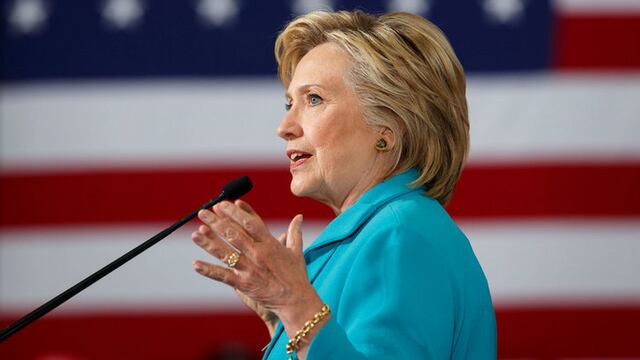 Hillary Clinton. Localización de artefacto explosivo.