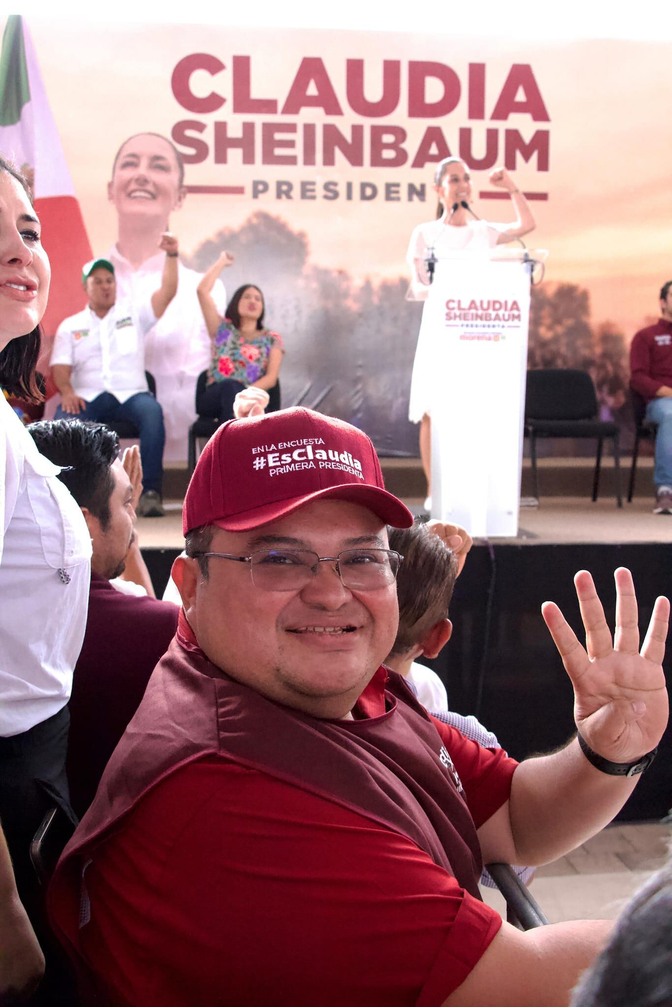 ¿Quién es José Luis Chacón Méndez?