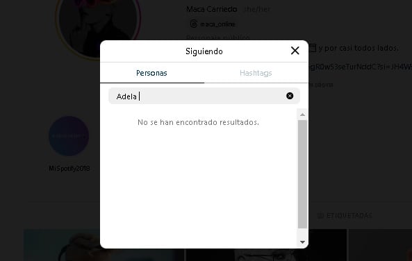 Maca Carriedo no sigue a Adela Micha en Instagram.