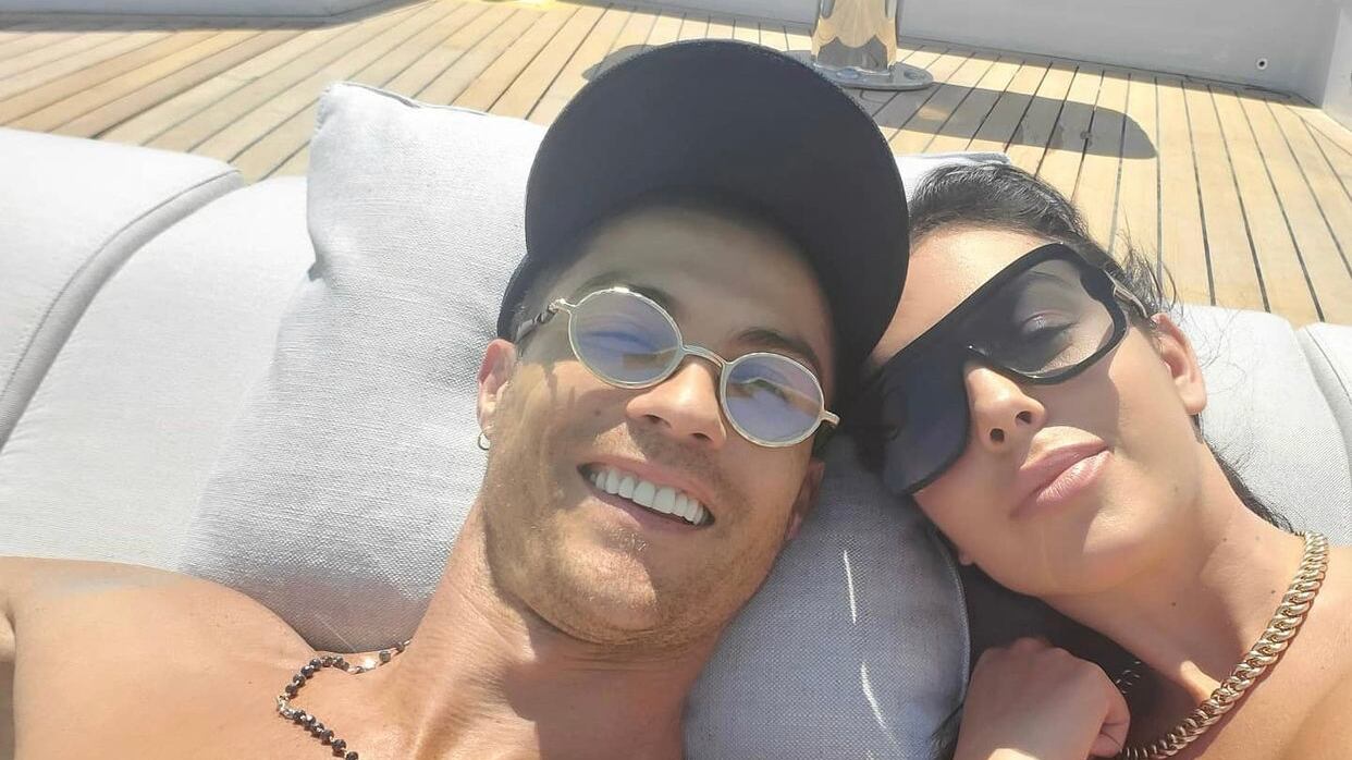 Georgina Rodríguez presume vacaciones con Cristiano Ronaldo y sus hijos