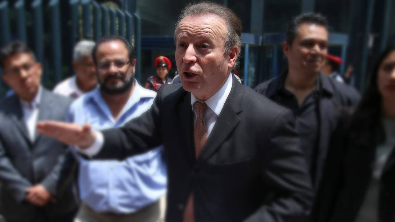 FRENA: Denuncian a Gilberto Lozano por amenazas contra AMLO