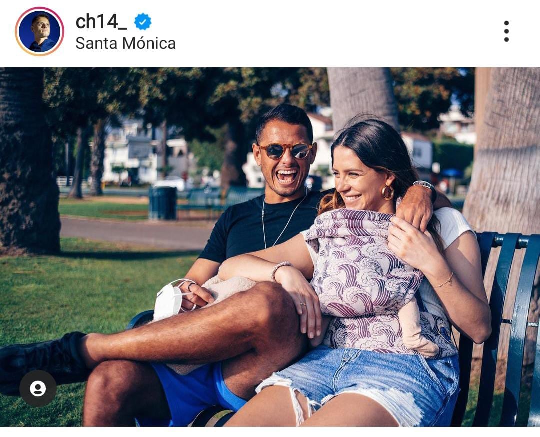 Chicharito y Sarah Kohan