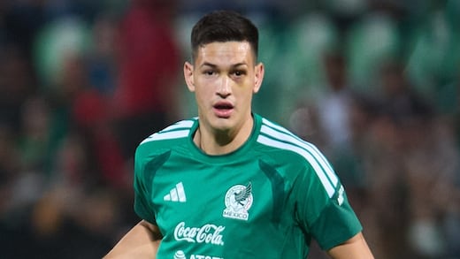 César Montes sale lesionado y preocupa a México rumbo al Mundial 2026