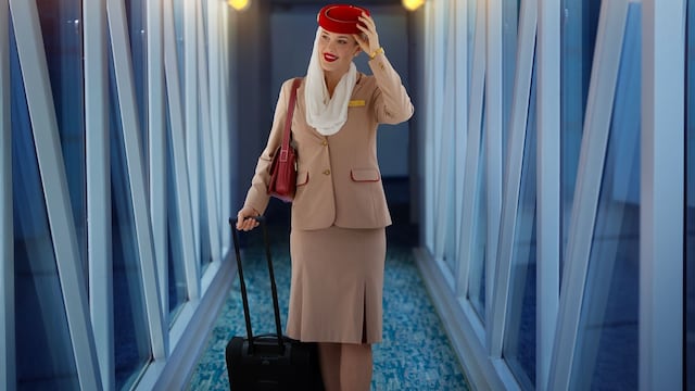 Sobrecargo de la aerolínea Emirates