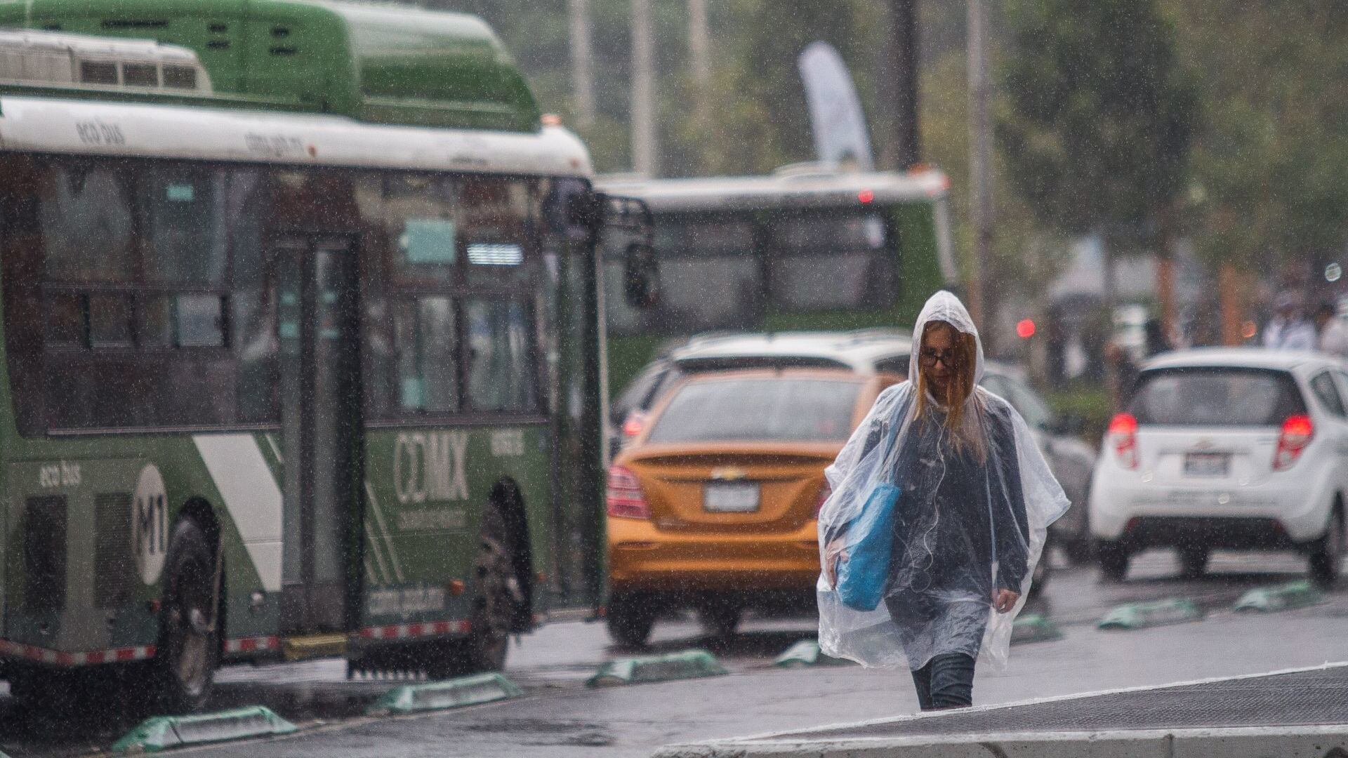 Lluvias CDMX hoy: Las alcaldías afectadas; Metro CDMX reporta avance lento