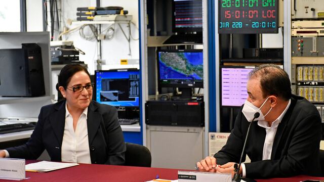 Laura Velázquez y Durazo