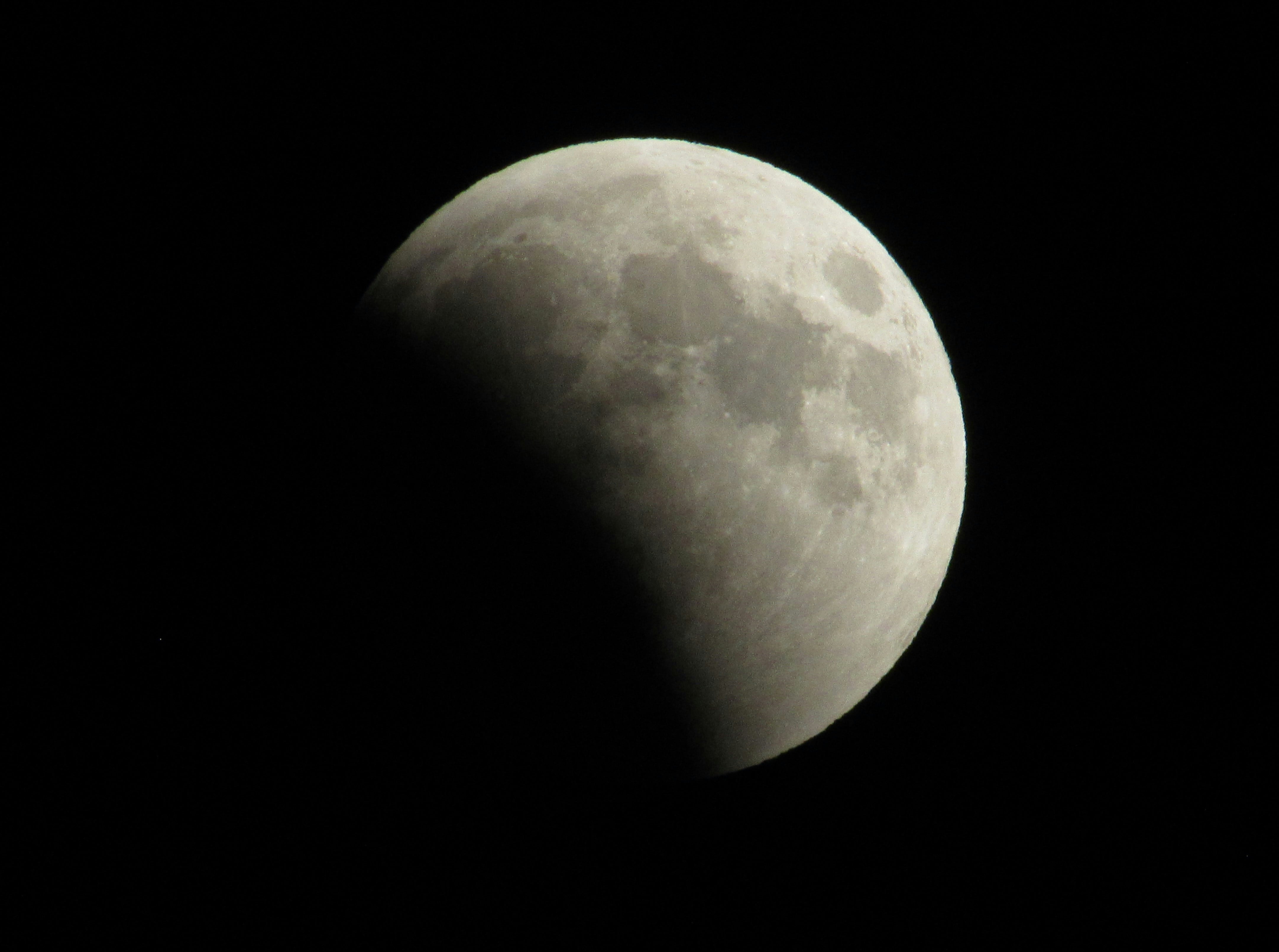 ¿Cuándo hay un eclipse lunar en 2025?