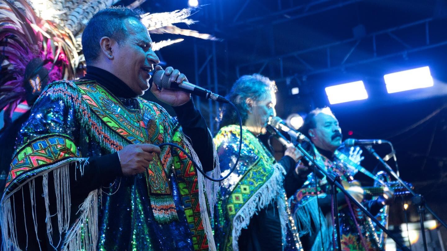 ¿A qué hora termina el concierto de Los Askis en el Zócalo CDMX? Horario del 23 de diciembre