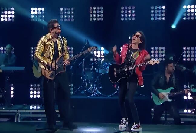 Yahir comparte escenario con Álex Lora en Juego de Voces 2025