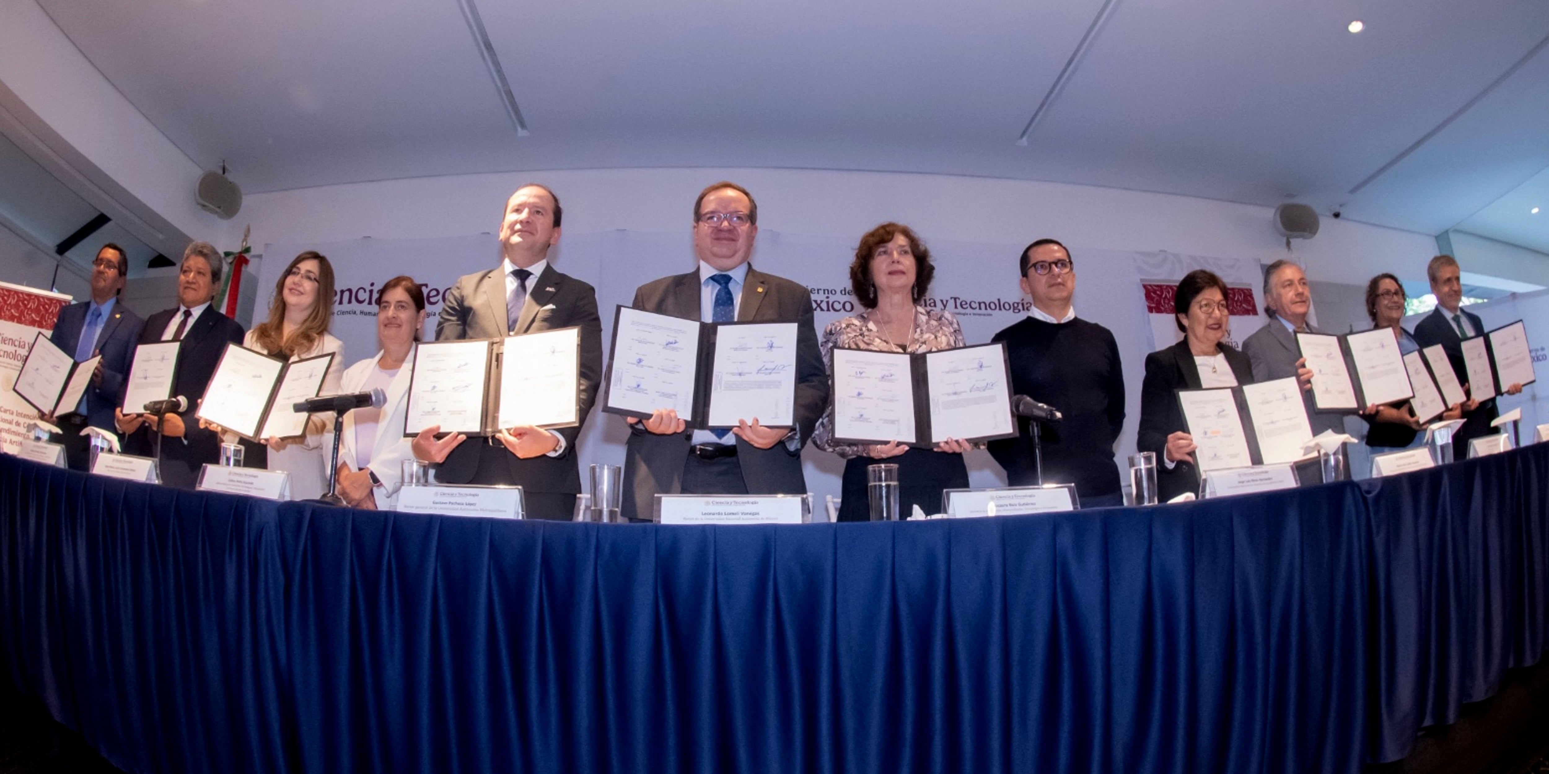 México impulsa clúster de IA y supercómputo con participación de la BUAP y la UNAM.
