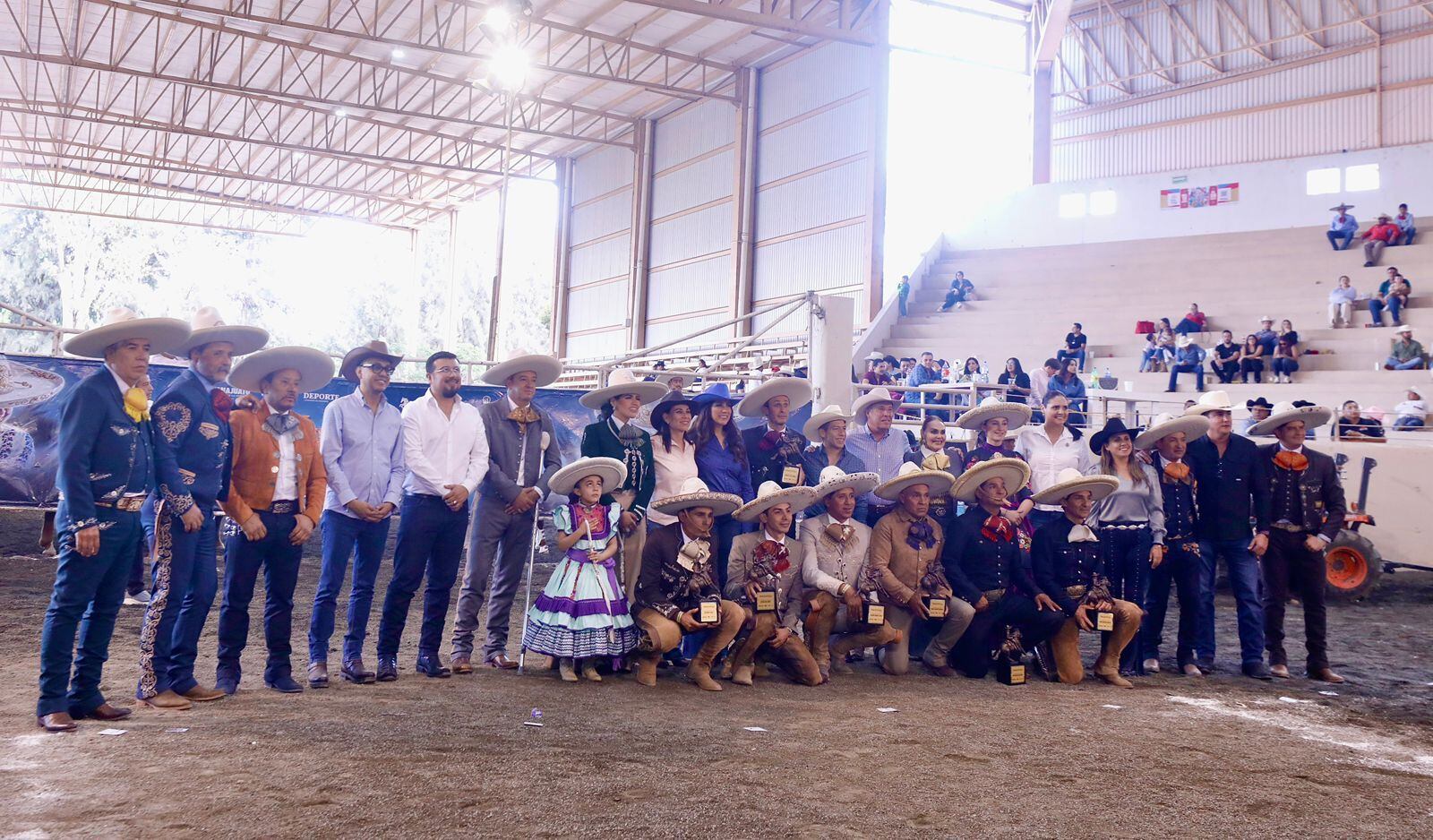 Charros y escaramuzas participaron en el Torneo Don Lupe Vive celebrado en Irapuato.