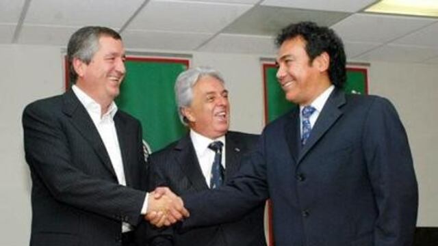 Hugo Sánchez: “Jorge Vergara me pedía que no convocara a jugadores como Cuauhtémoc”