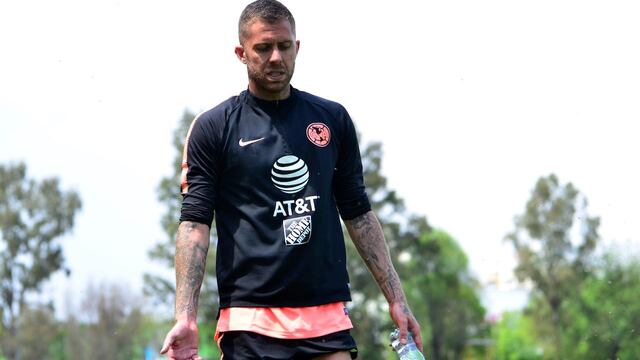 Ménez en el entrenamiento de este lunes