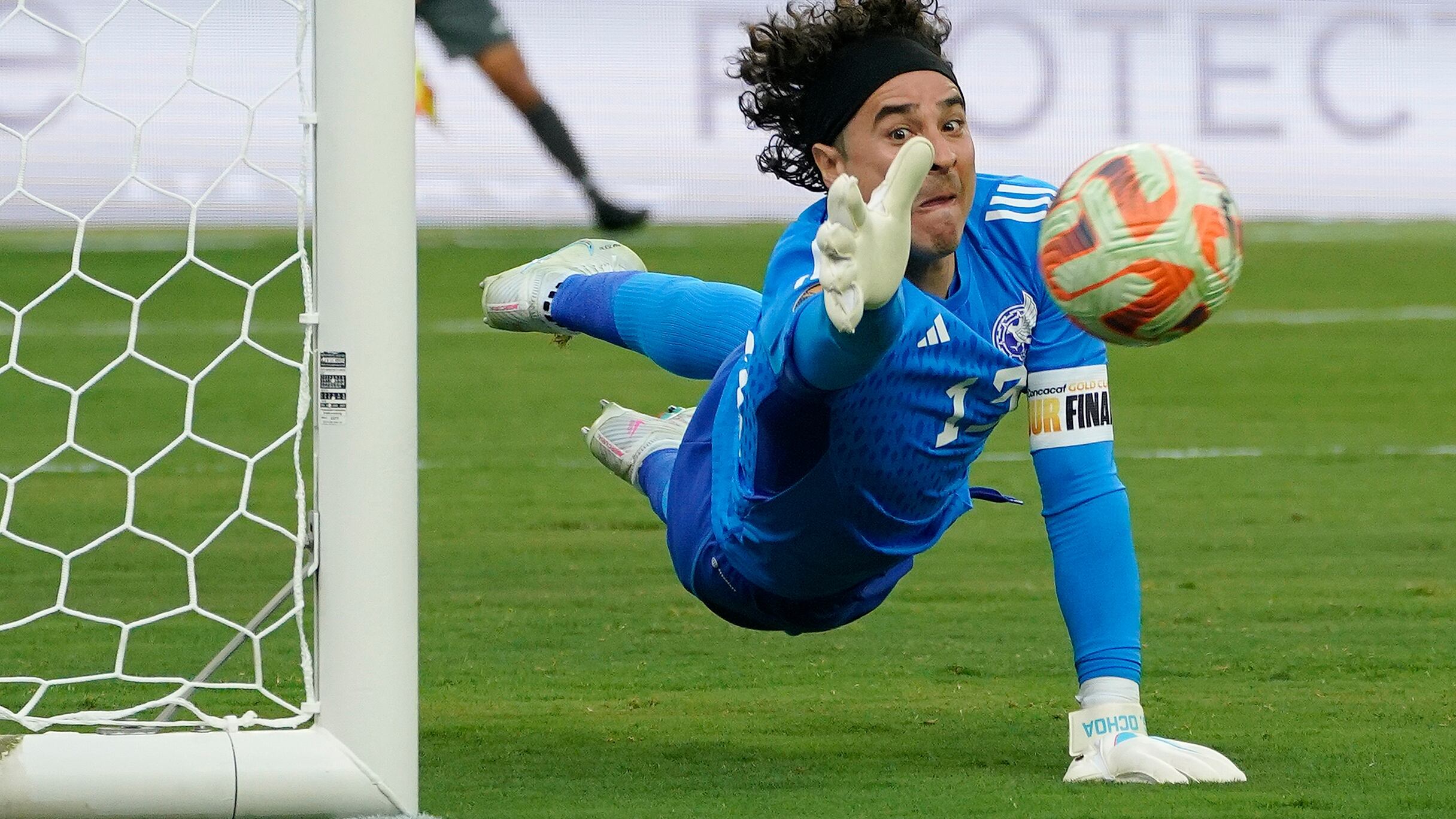 Memo Ochoa en la Copa Oro