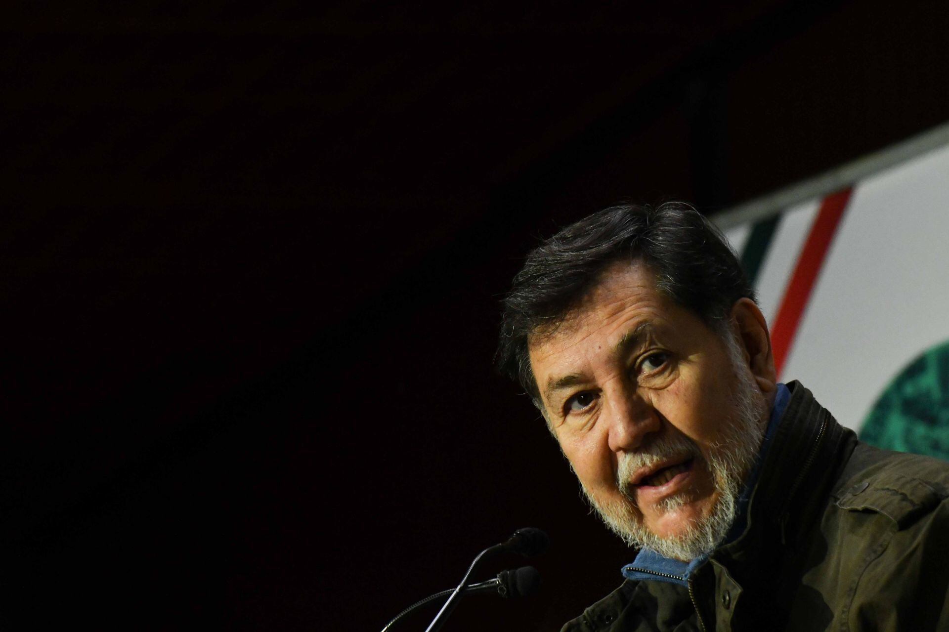 Gerardo Fernández Noroña sobre migrantes deportados no mexicanos