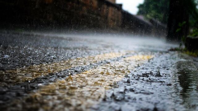 Lluvia en pavimento