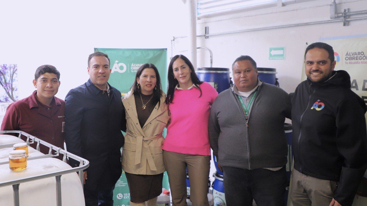 Lía Limón recibió donación de aceite vegetal de ALSEA para Álvaro Obregón