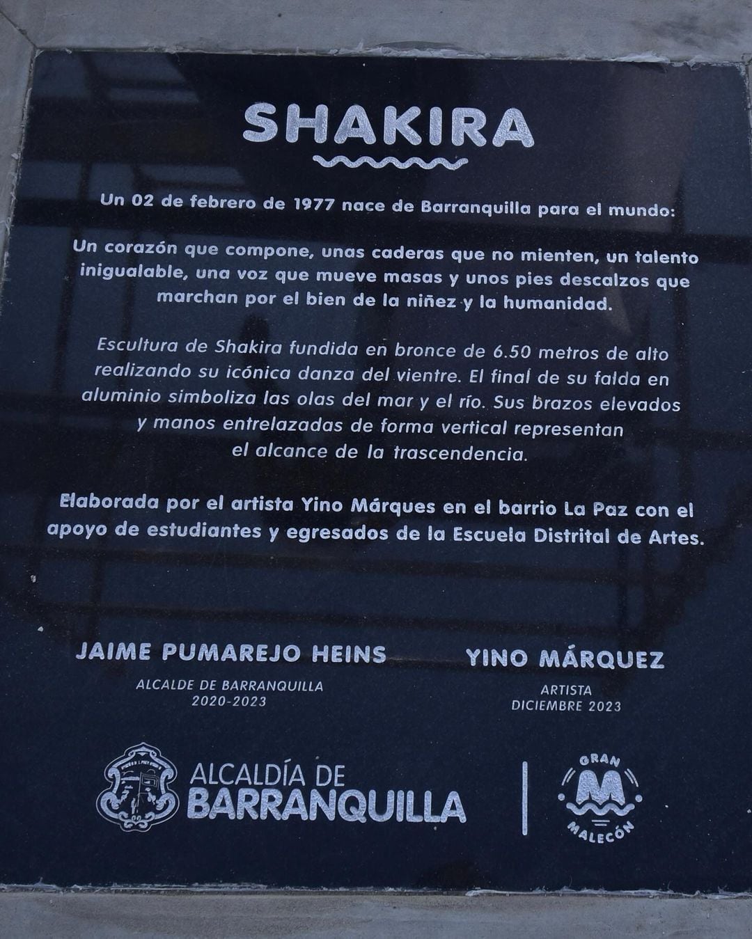 Placa con error ortográfico