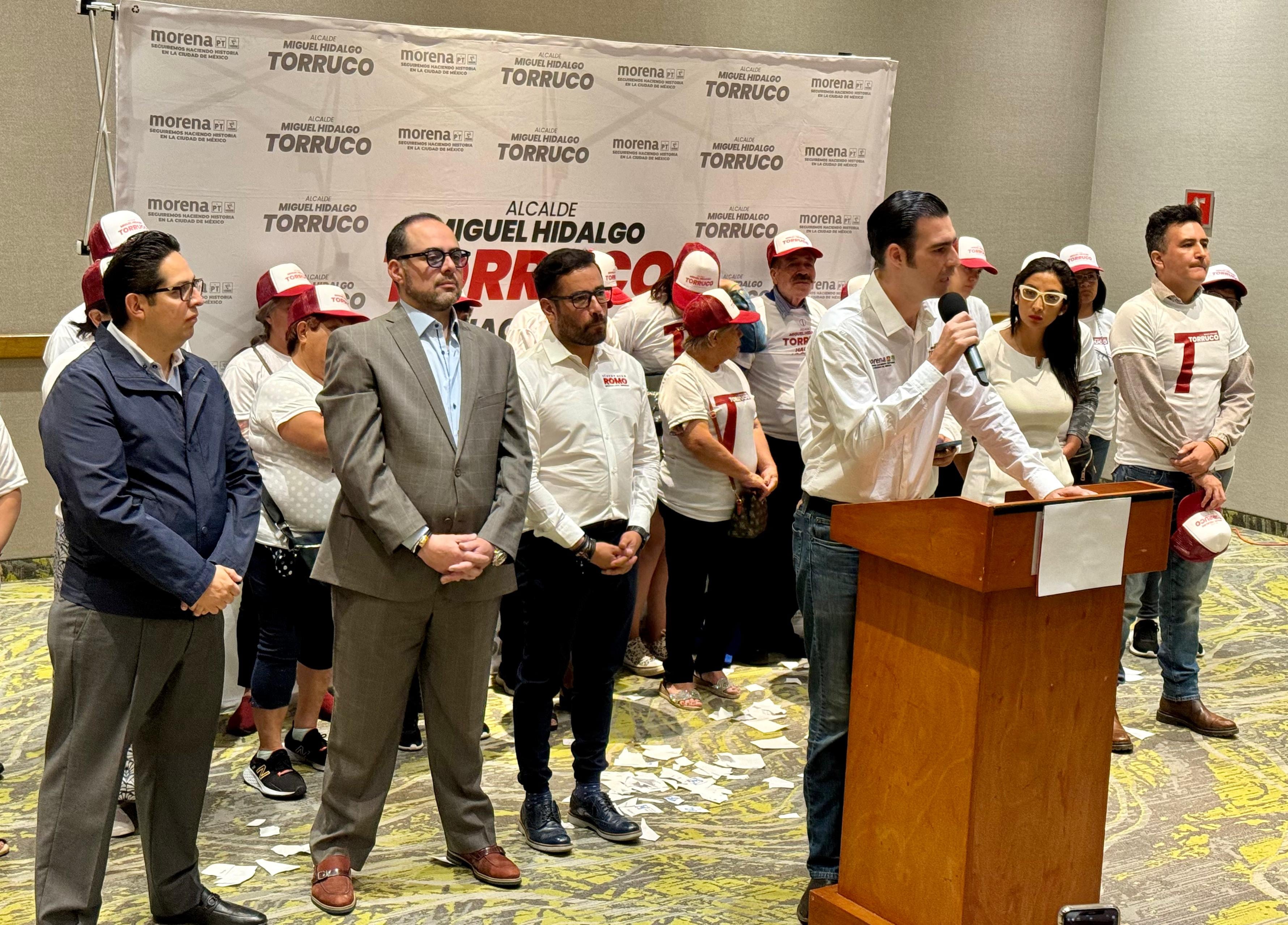 Exdirector de gobierno de Mauricio Tabe y 2 mil panistas se unen a campaña de Miguel Torruco