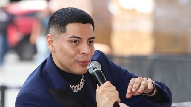 Eduin Caz, cantante de Grupo Firme.