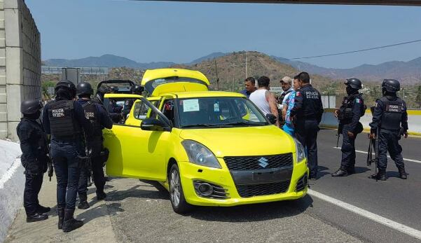 Turistas de CDMX detenidos por pelea campal en Acapulco