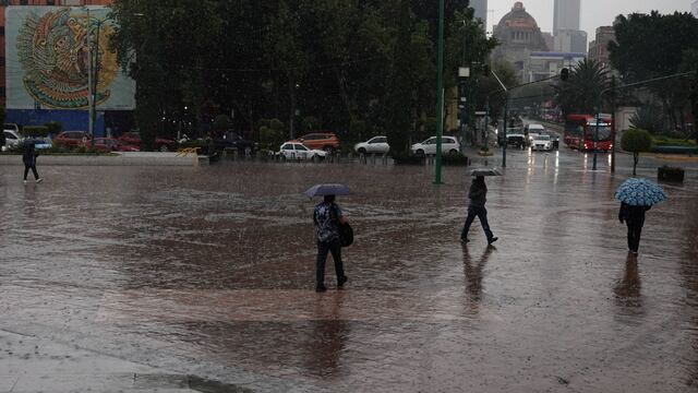 Lluvias CDMX: AICM y Metro afectados