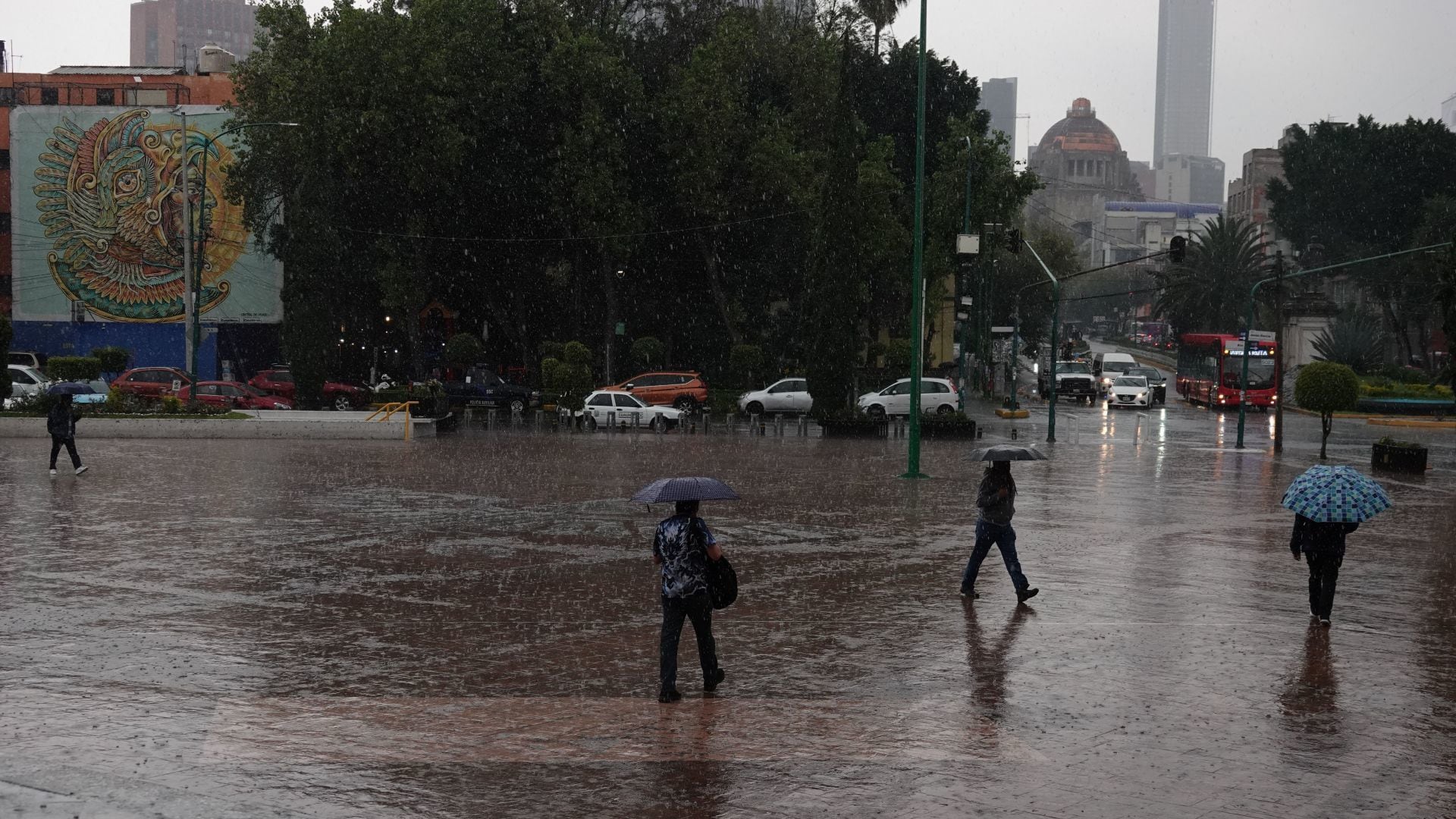 CDMX: lluvias intensas del 27 de septiembre afectan AICM y Metro