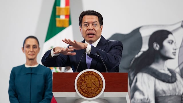 Claudia Sheinbaum Pardo, presidenta de México y Mario Delgado, secretario de Educación