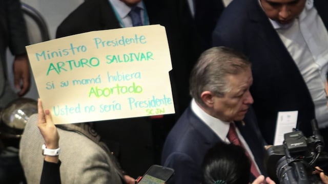 Visita de Arturo Zaldívar al Senado