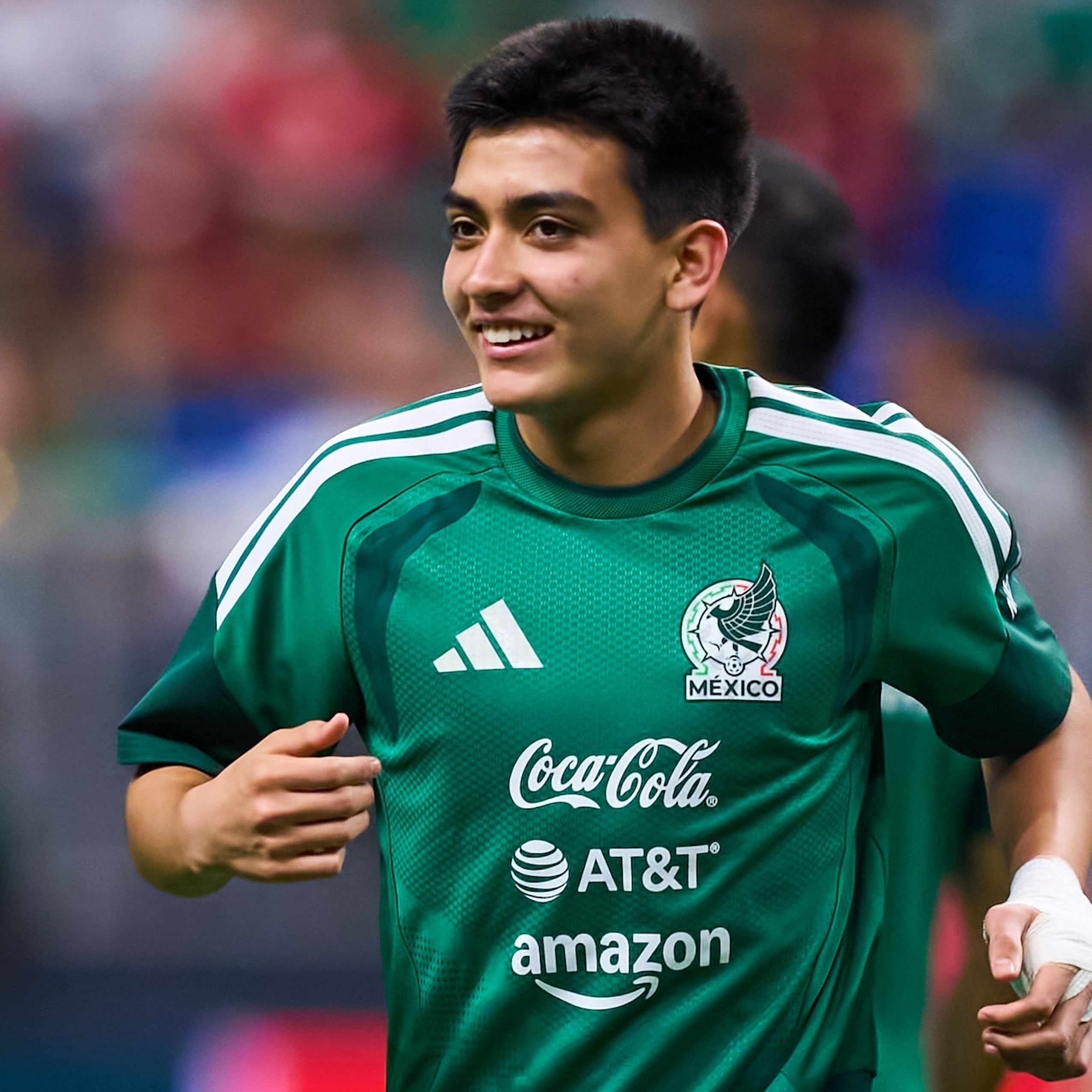 Luis Hernández lanza mensaje contundente a Gilberto Mora para el Mundial 2026