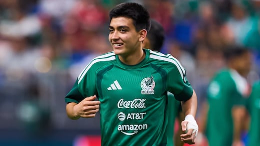 Luis Hernández lanza mensaje contundente a Gilberto Mora para el Mundial 2026