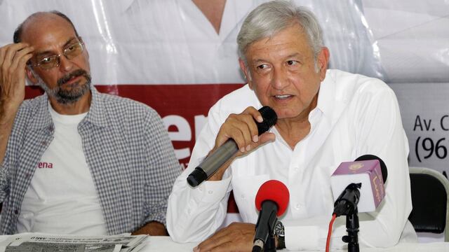 Andrés Manuel López Obrador. Reclamos por aumento de gasolina.