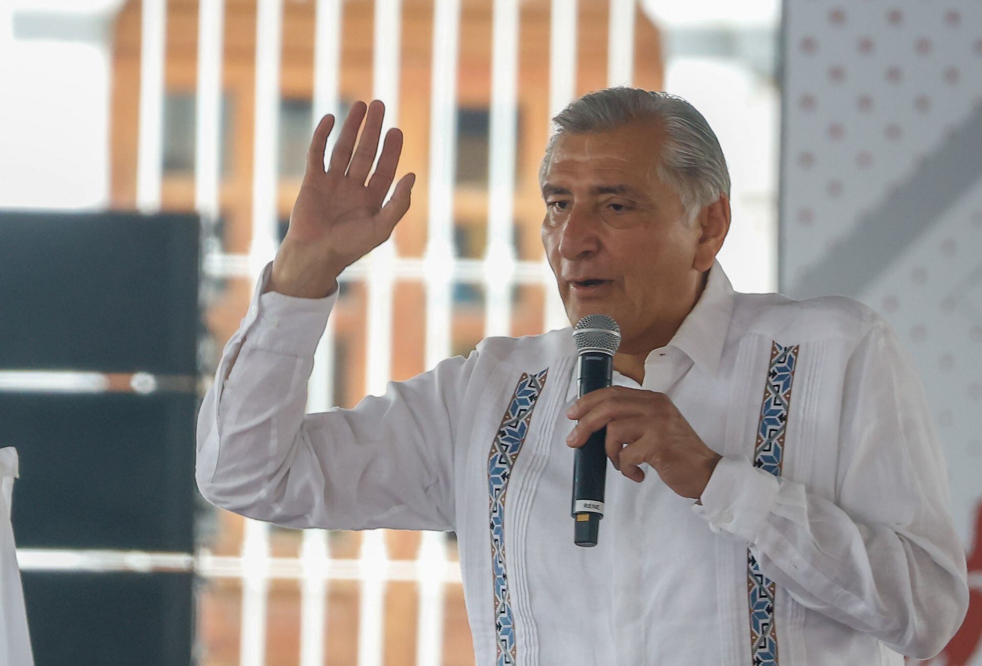Adán Augusto López pide prudencia tras mensaje de Marcelo Ebrard