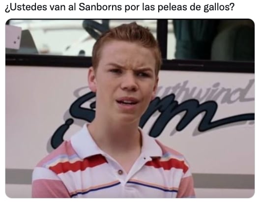 Memes sobre las peleas de gallo en Sanborns