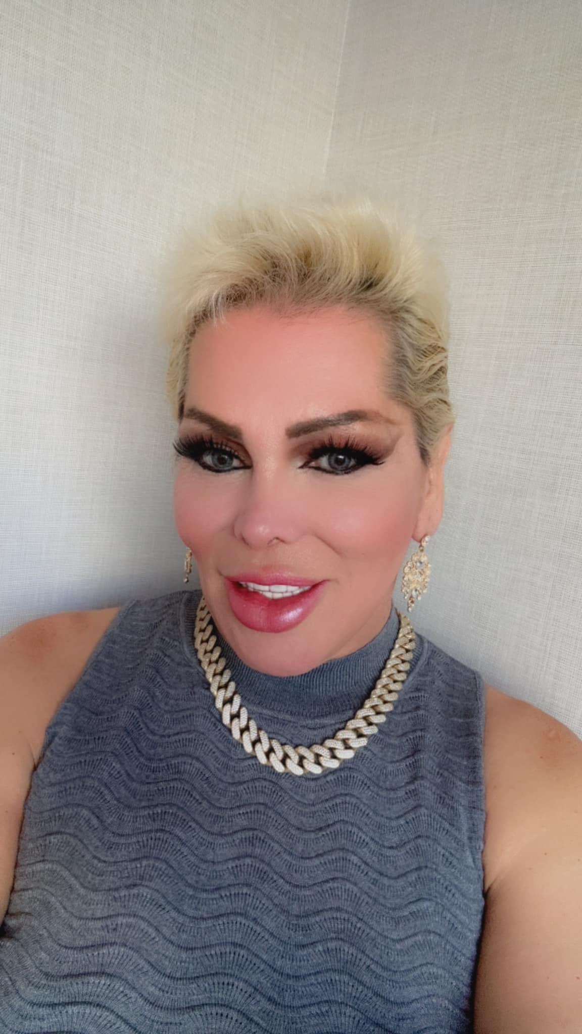 Jessica Esotérica, vidente.