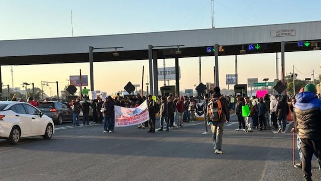 Trabajadores toman caseta de San Cristóbal en autopista México-Pachuca por bloqueos Ecatepec