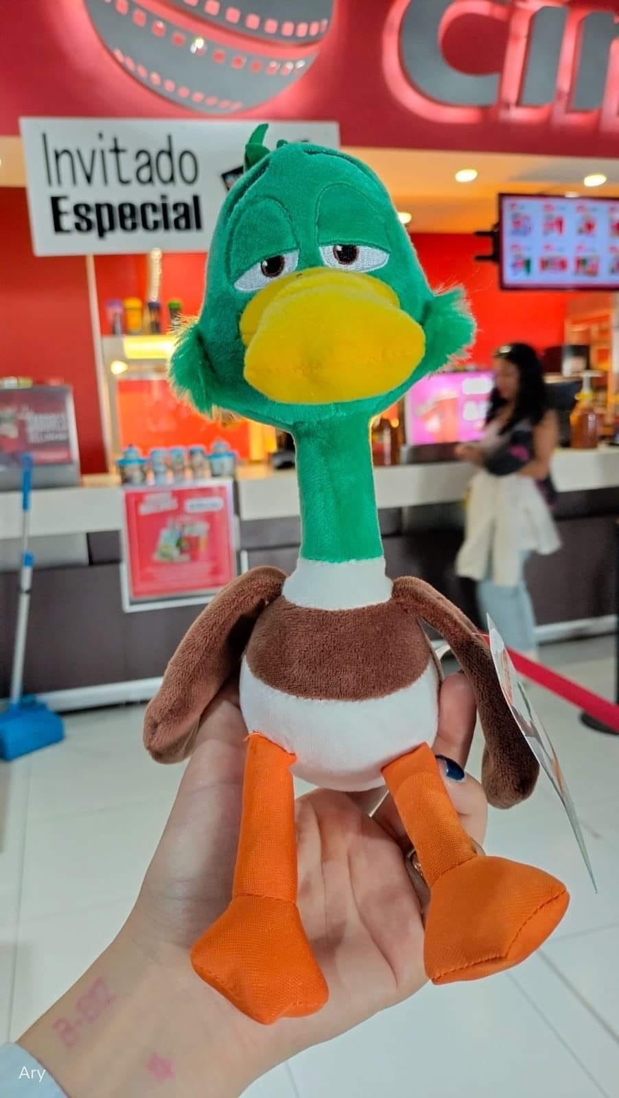Peluche ¡Patos! en Cinemex