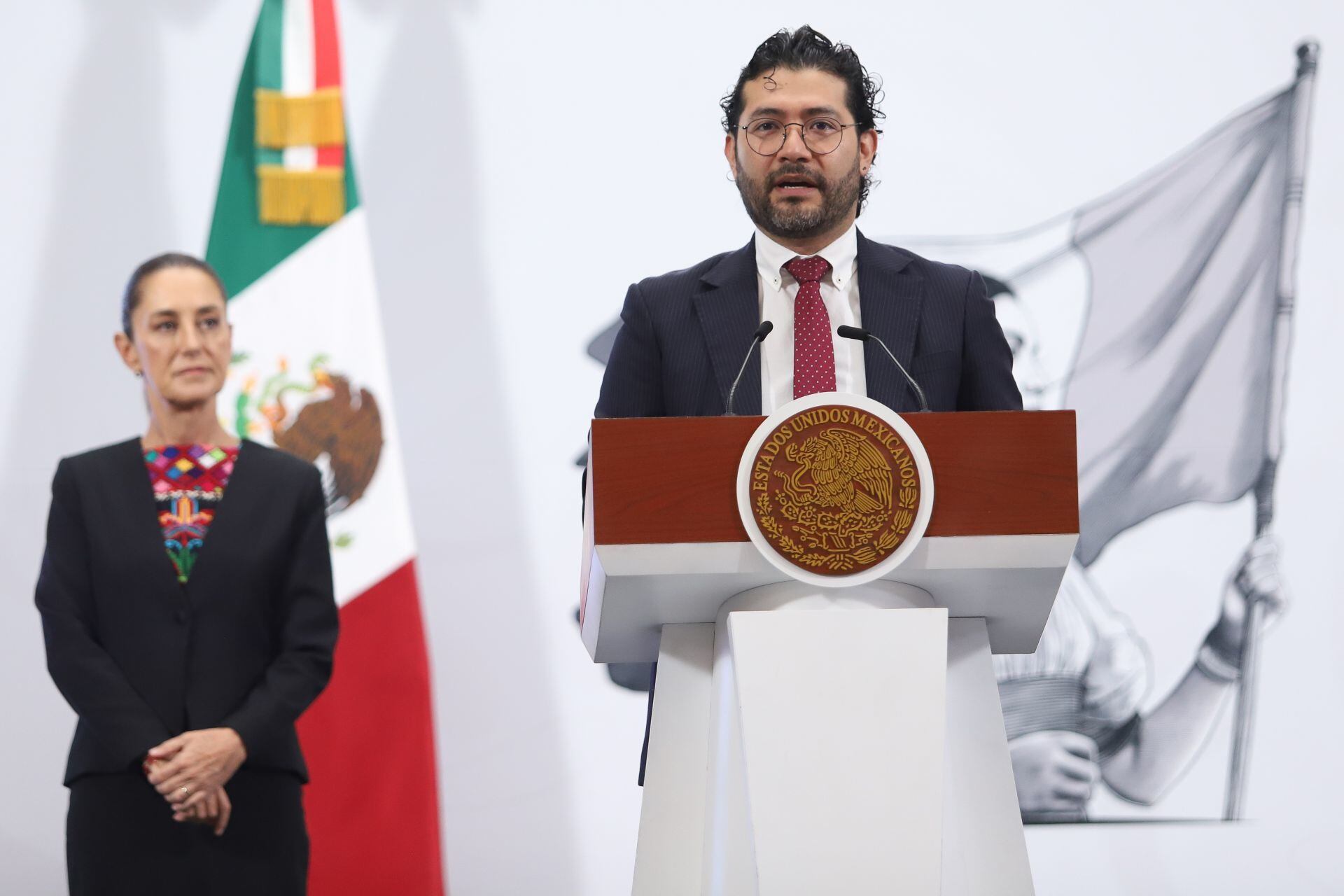 Marath Bolaños, titular de STPS