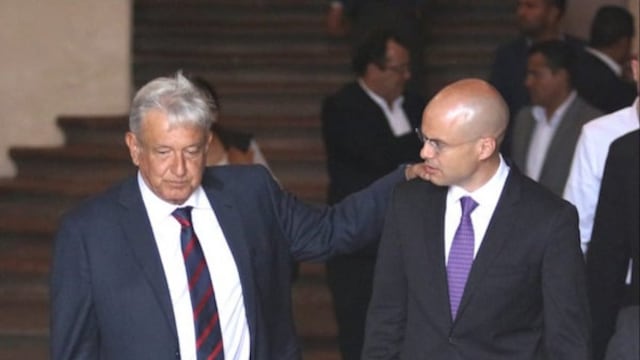 AMLO y David de León