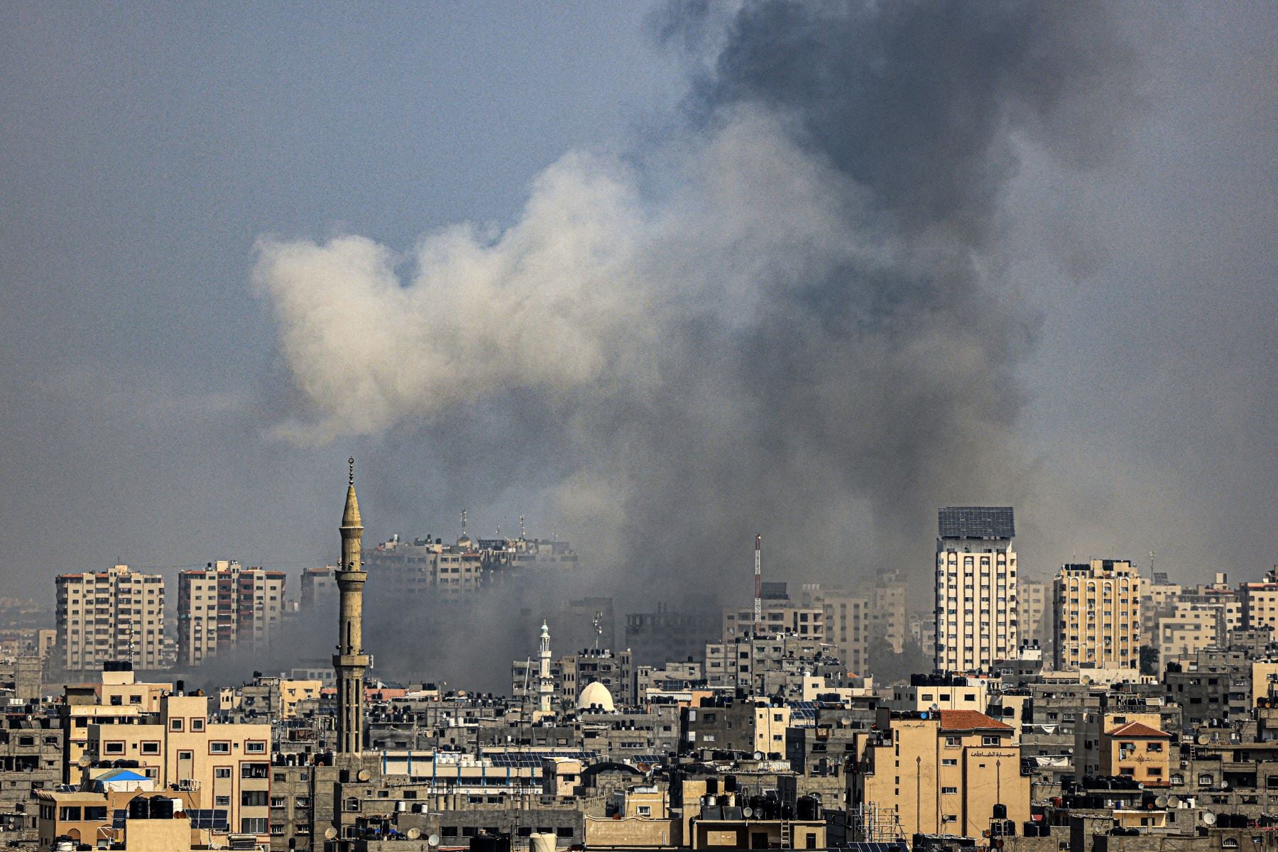 Más de 900 muertos en Israel